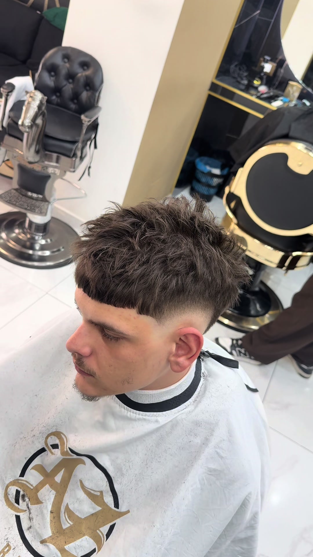 @AZ BARBER