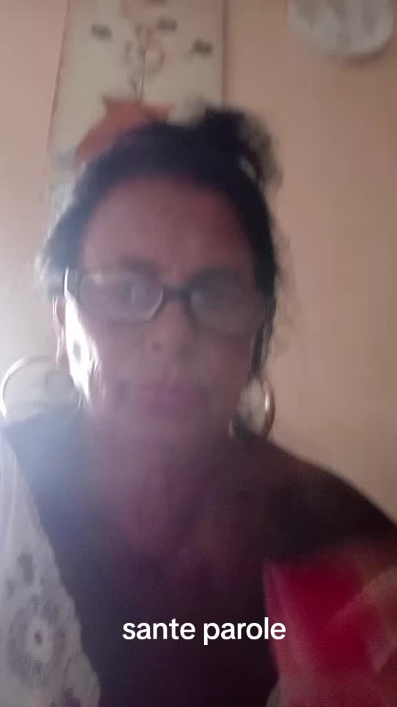 @annadesantis634