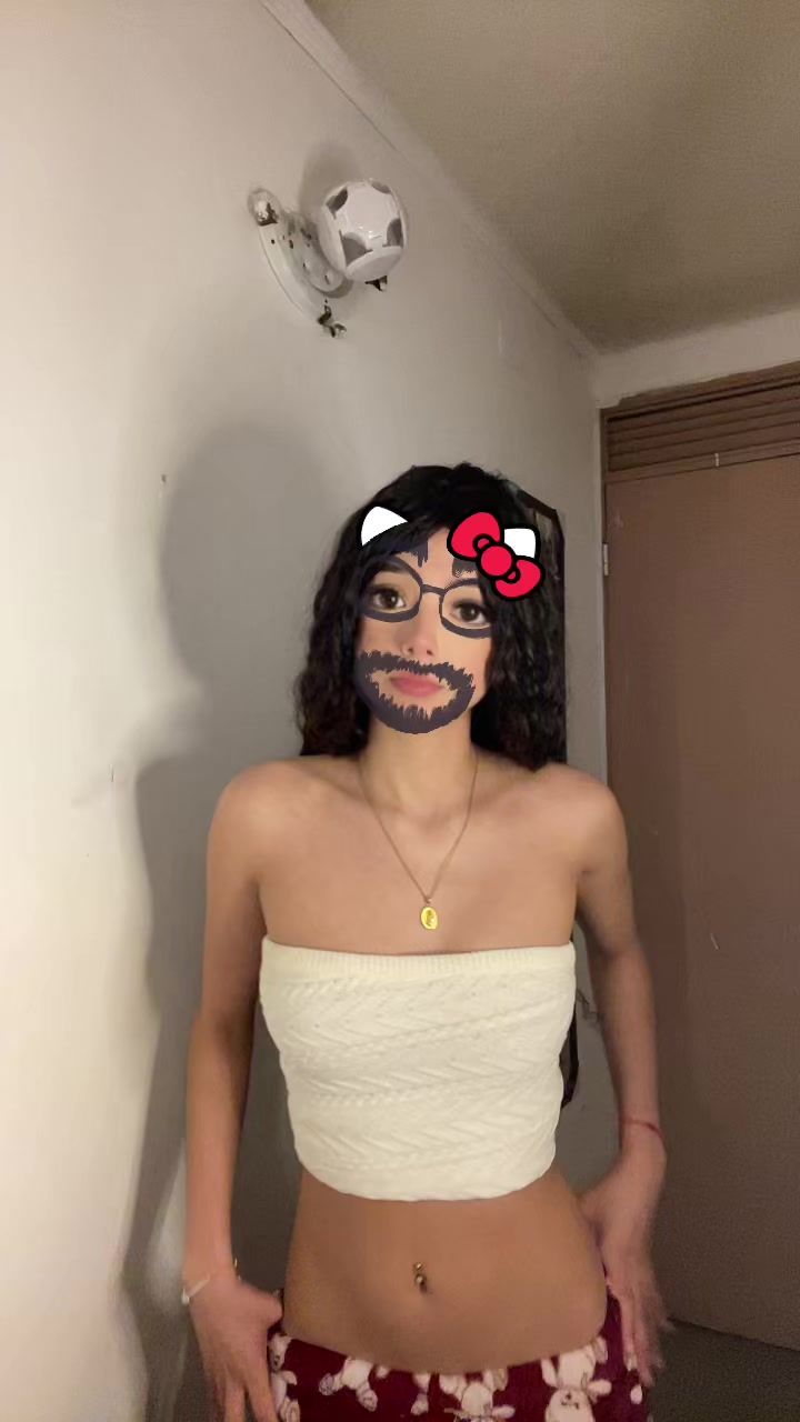 @vickyy