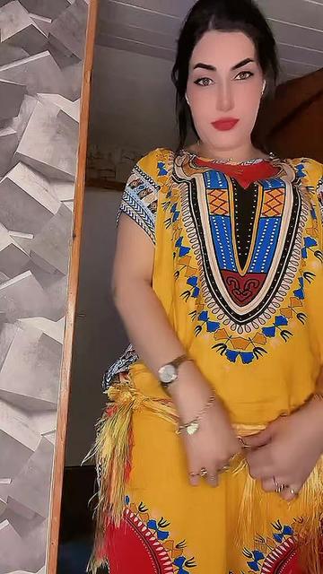 @ألأستاذة نجوى ((وحش الكون))