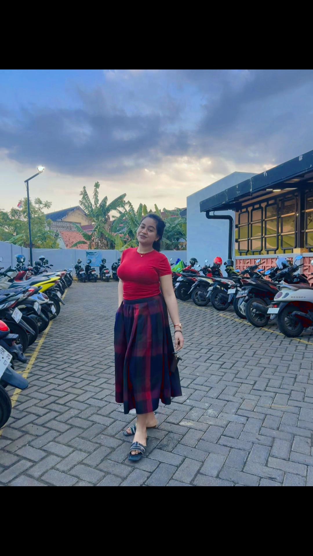 @putri bhawell