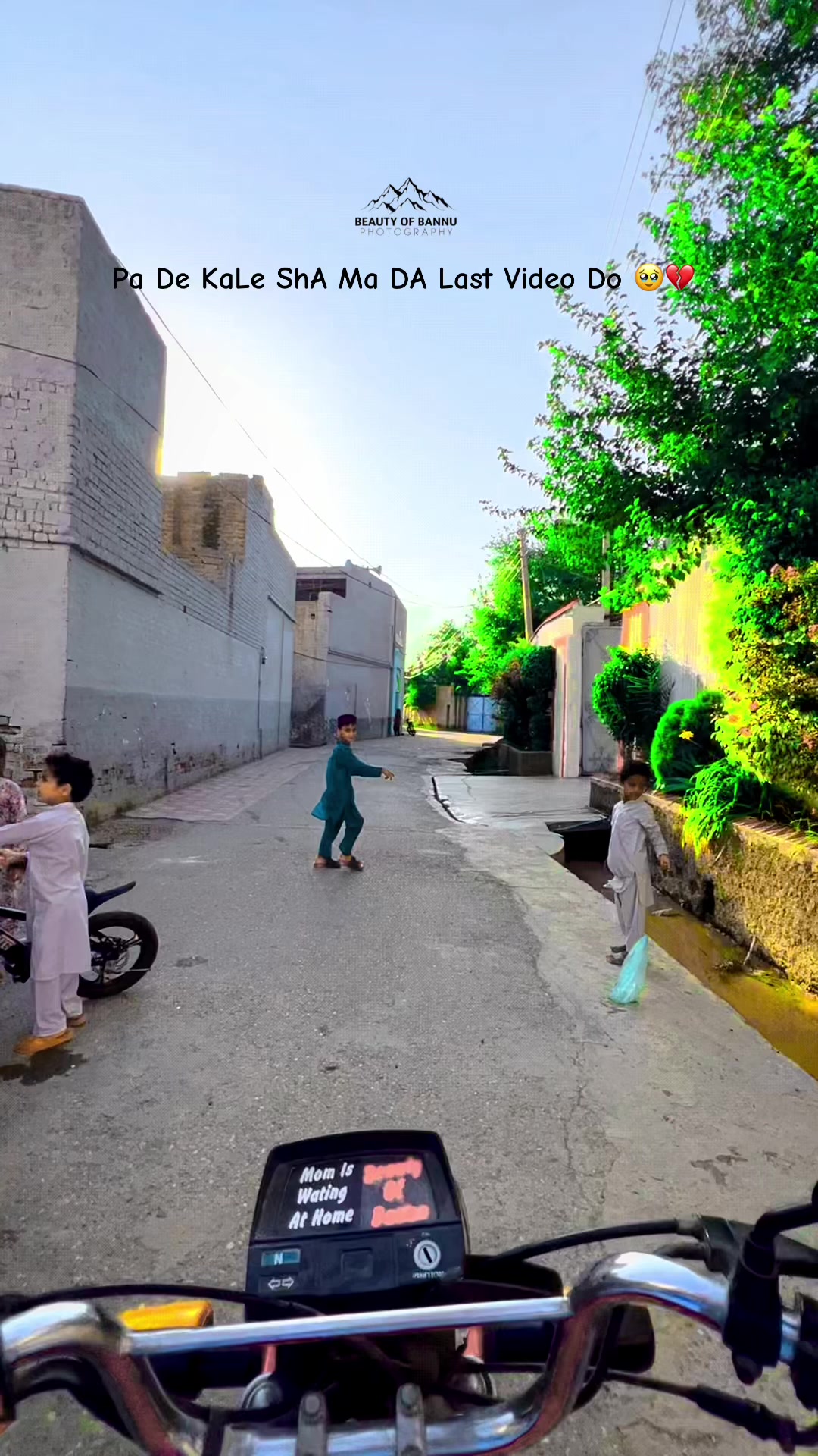 @🦋 BeAuTy oF BAnnU 😍