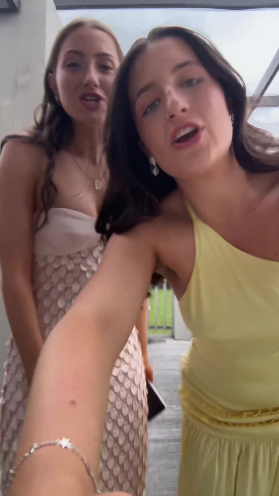 @anna