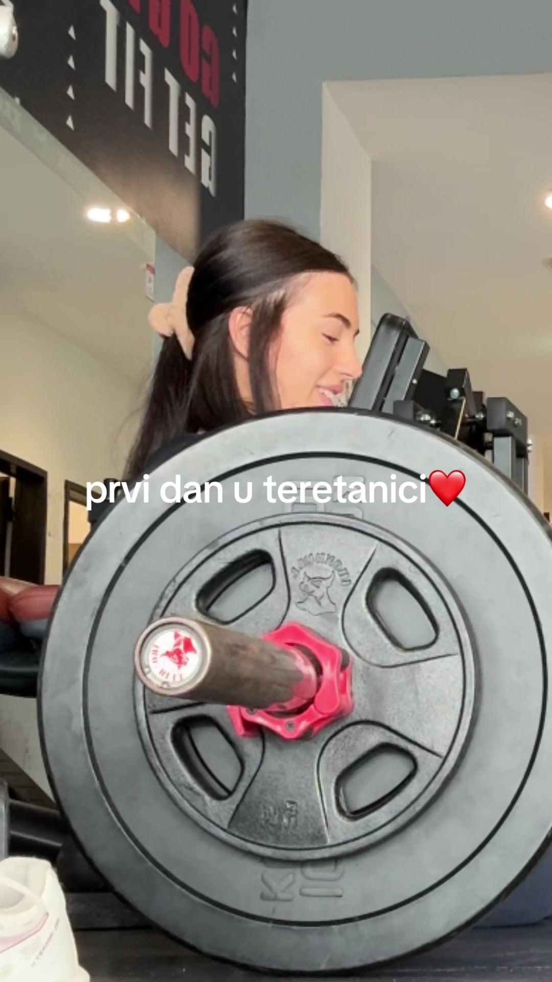 @LaraBarisic