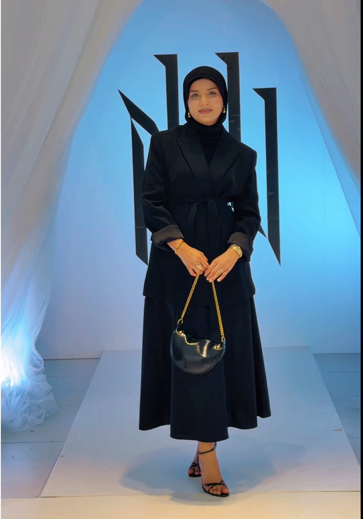 @Zaha Ali