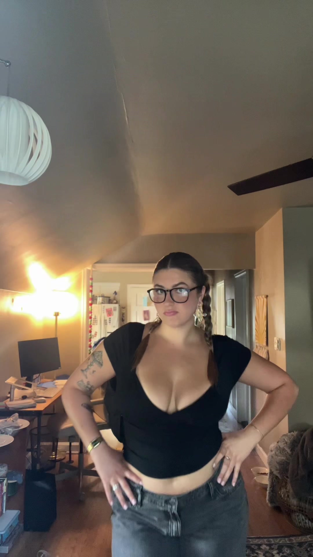@bella