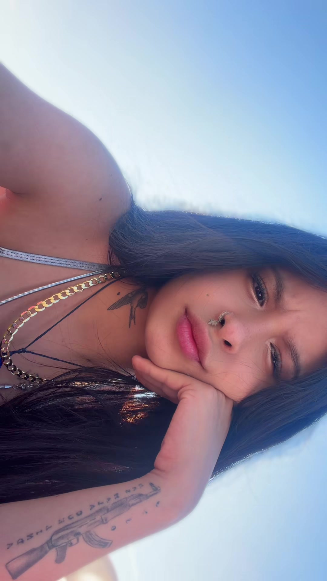 @Renata🧿