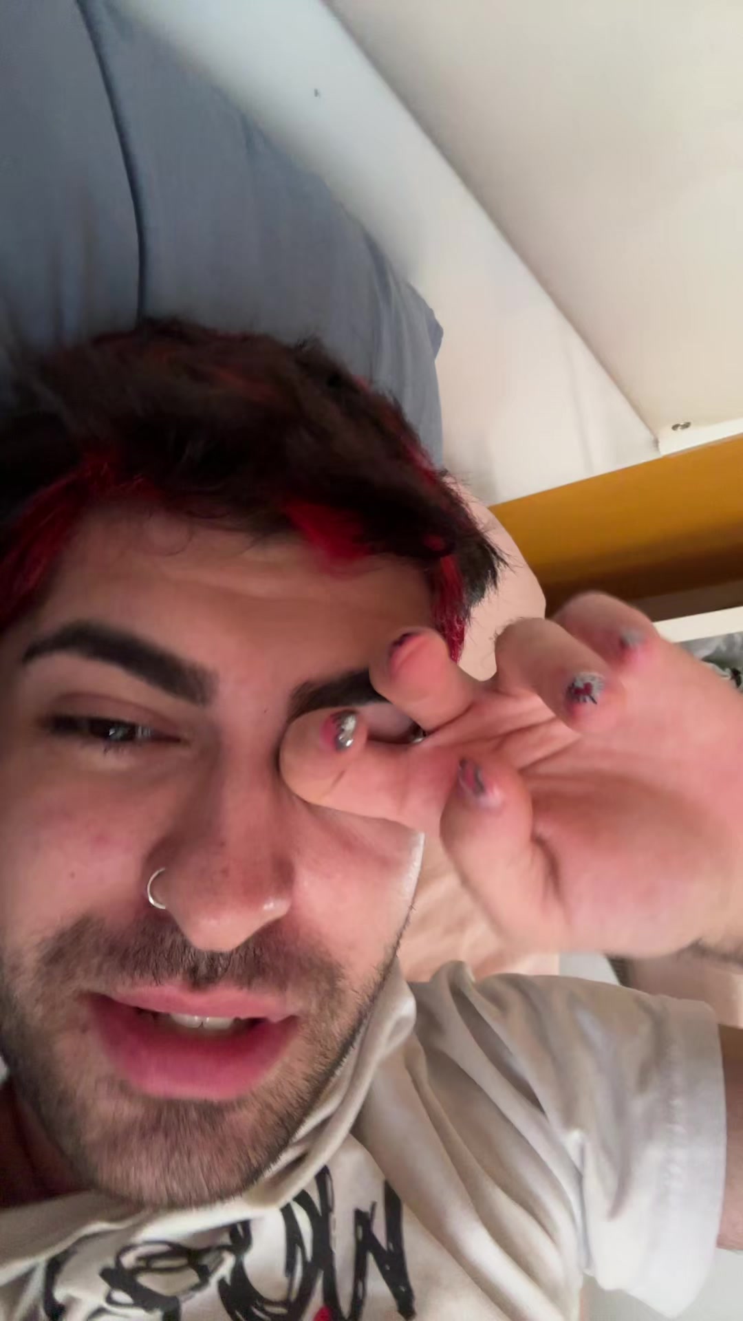 @emre/esengül yırtıkferyat