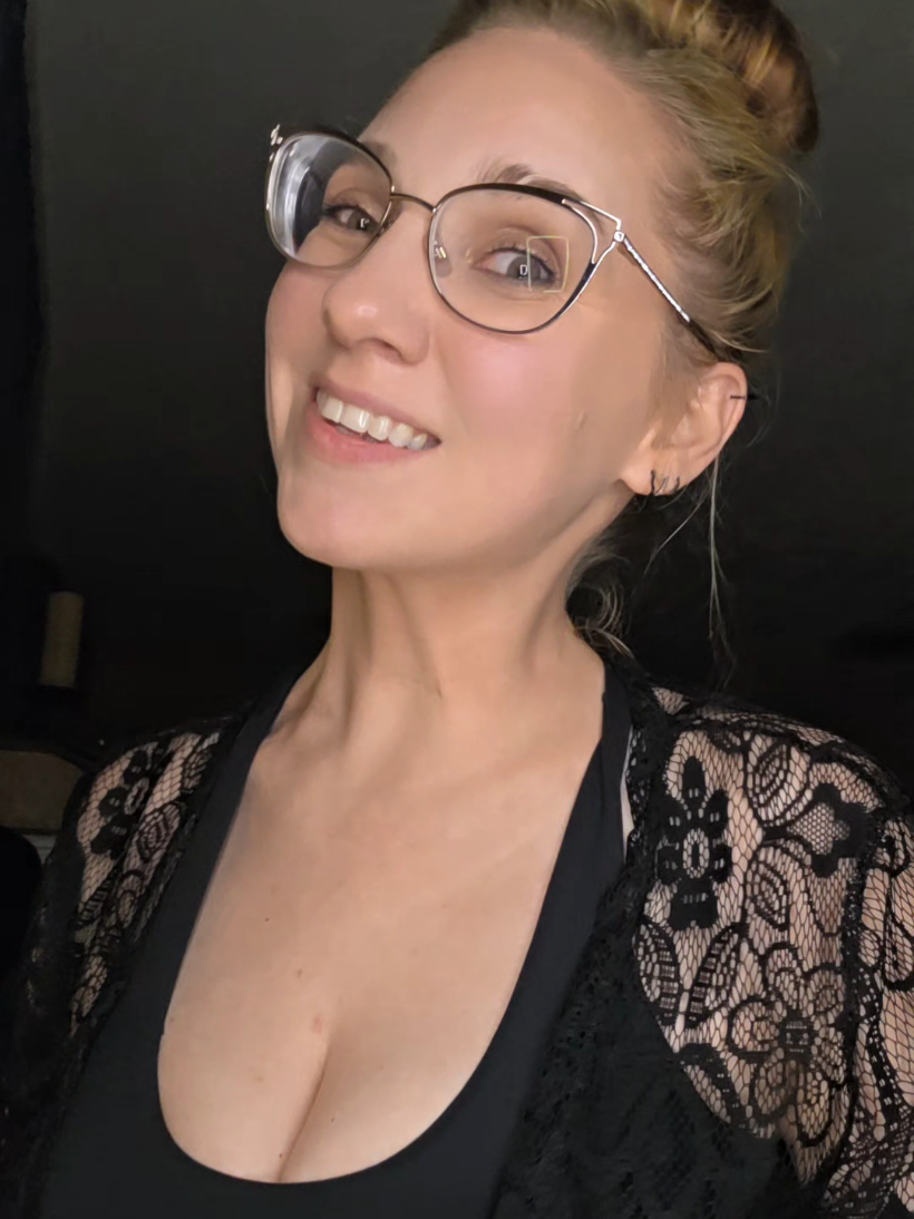 @HayAnna