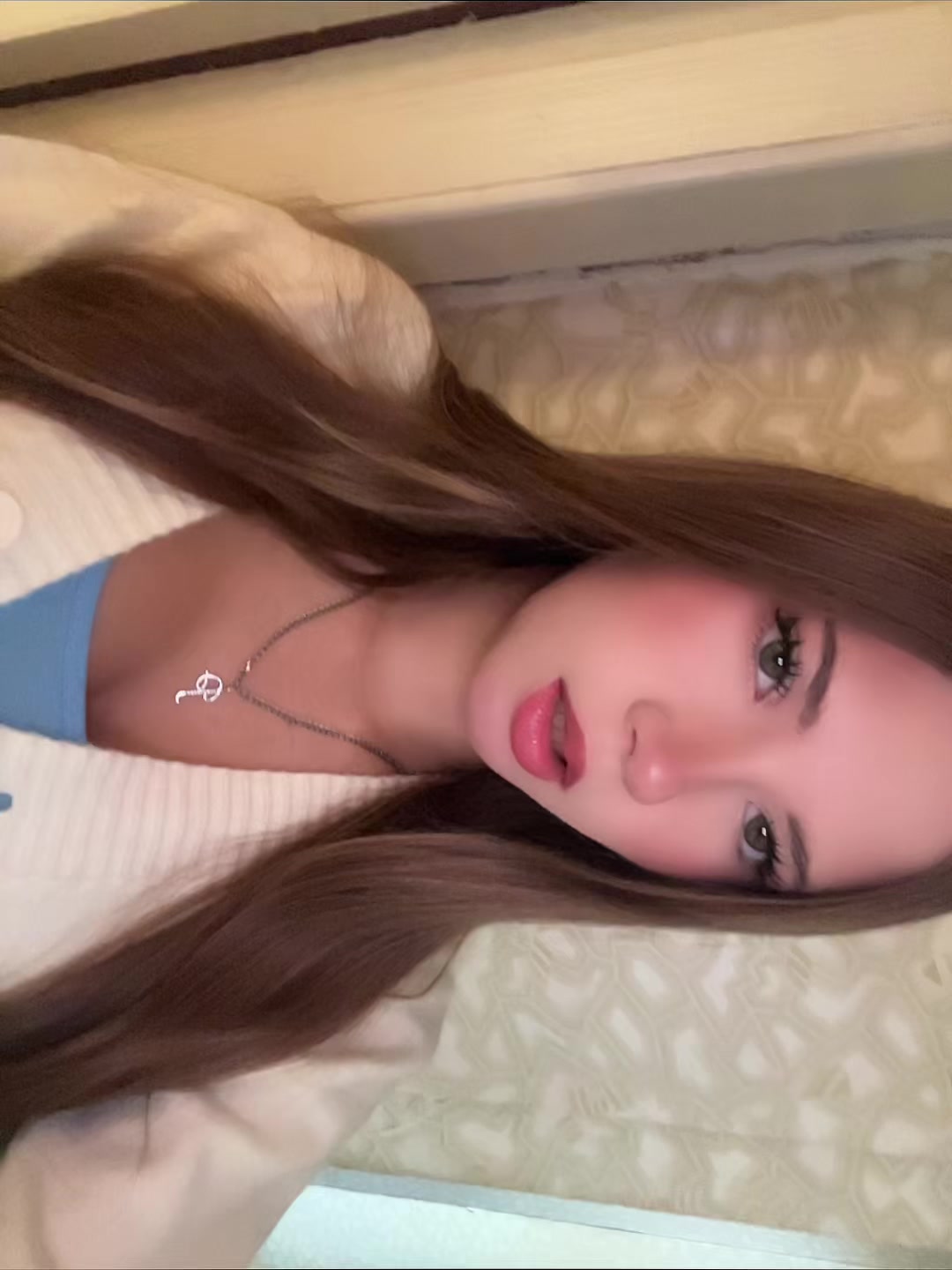 @Ланочка💗