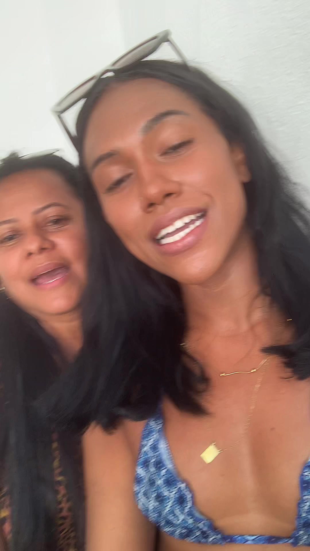 @Alexia Vitória