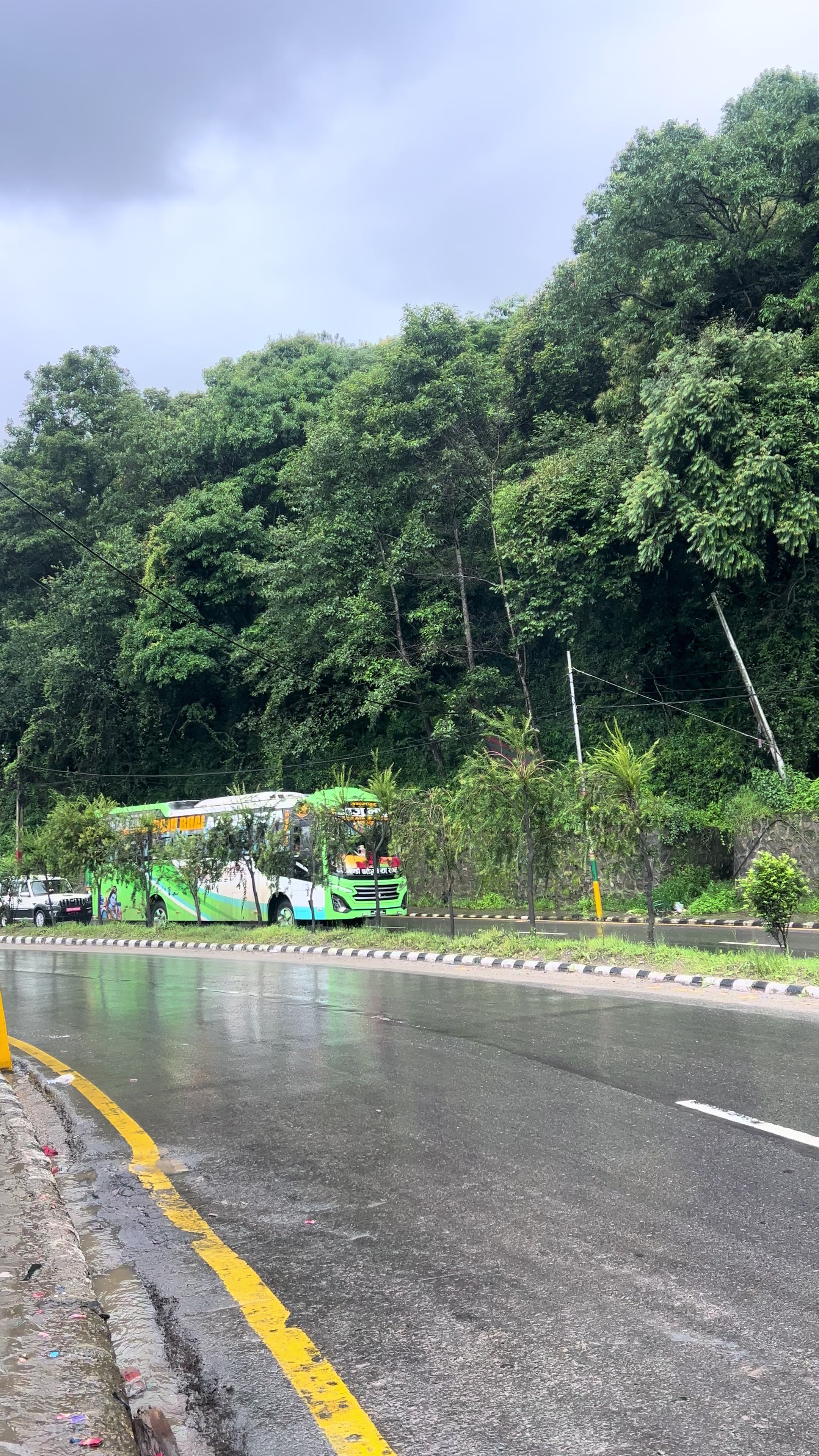 @Deluxe Bus Of Nepal🇳🇵🇳🇵