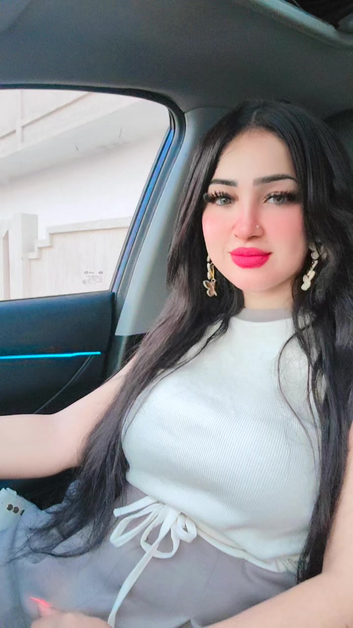 @الملكه نور