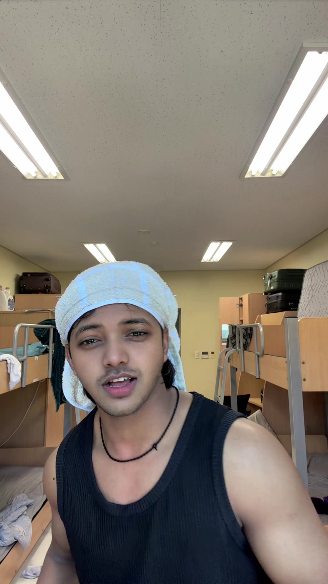 @우선