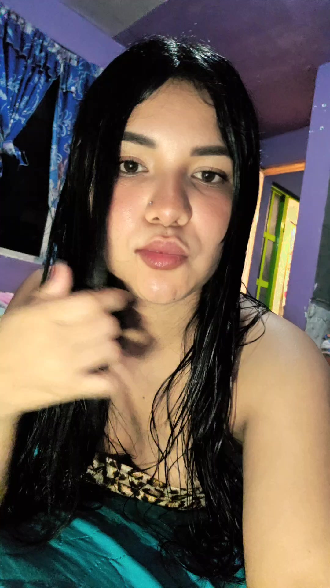 @🦋