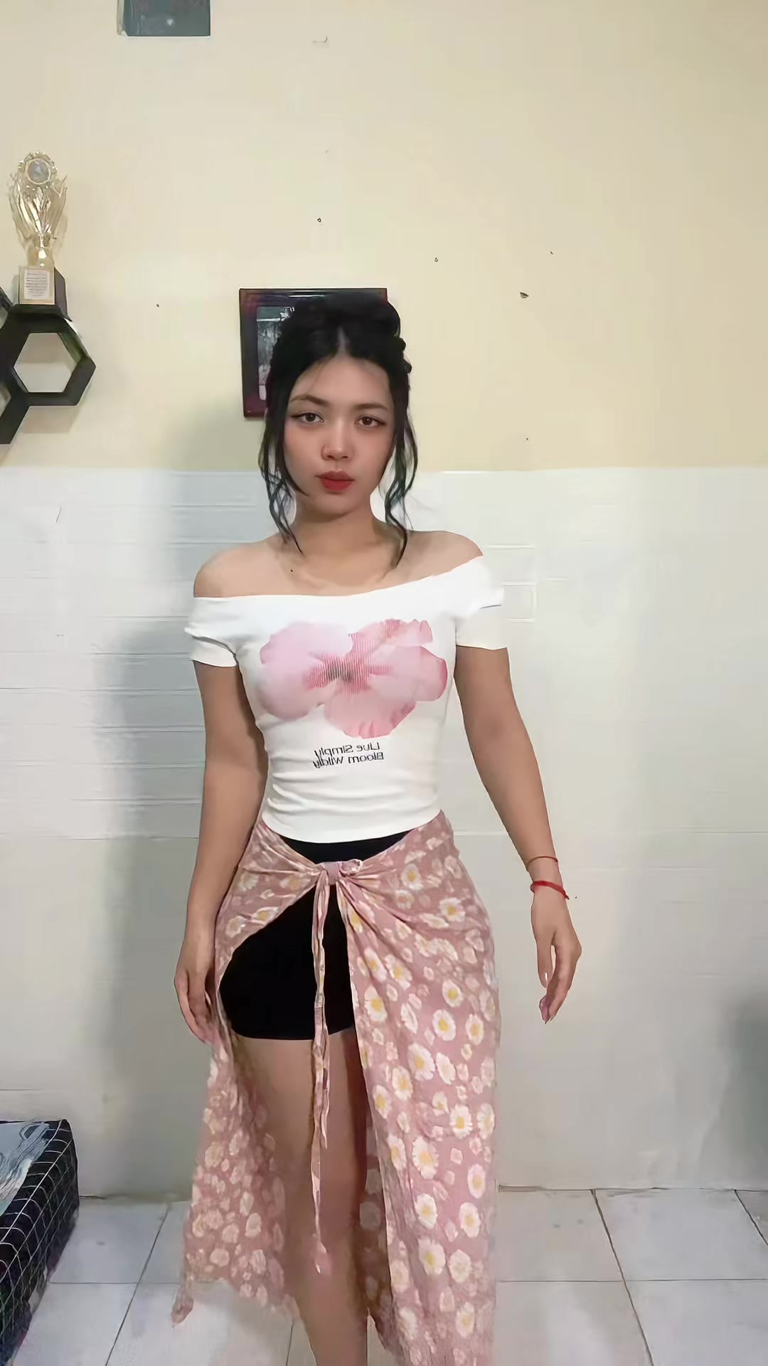 @Eka