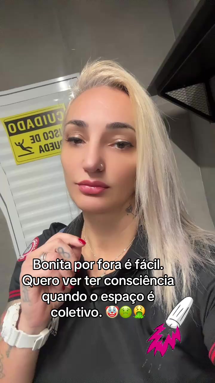 @Camila Pessotti