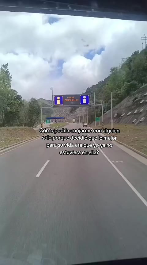@Merch&aacute;nneira