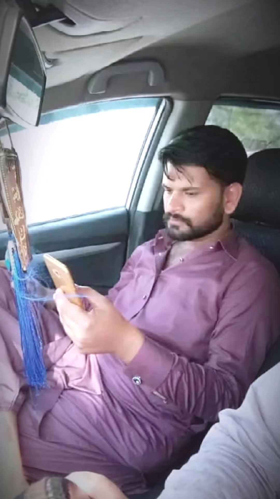 @sheikh Naqash 24 24