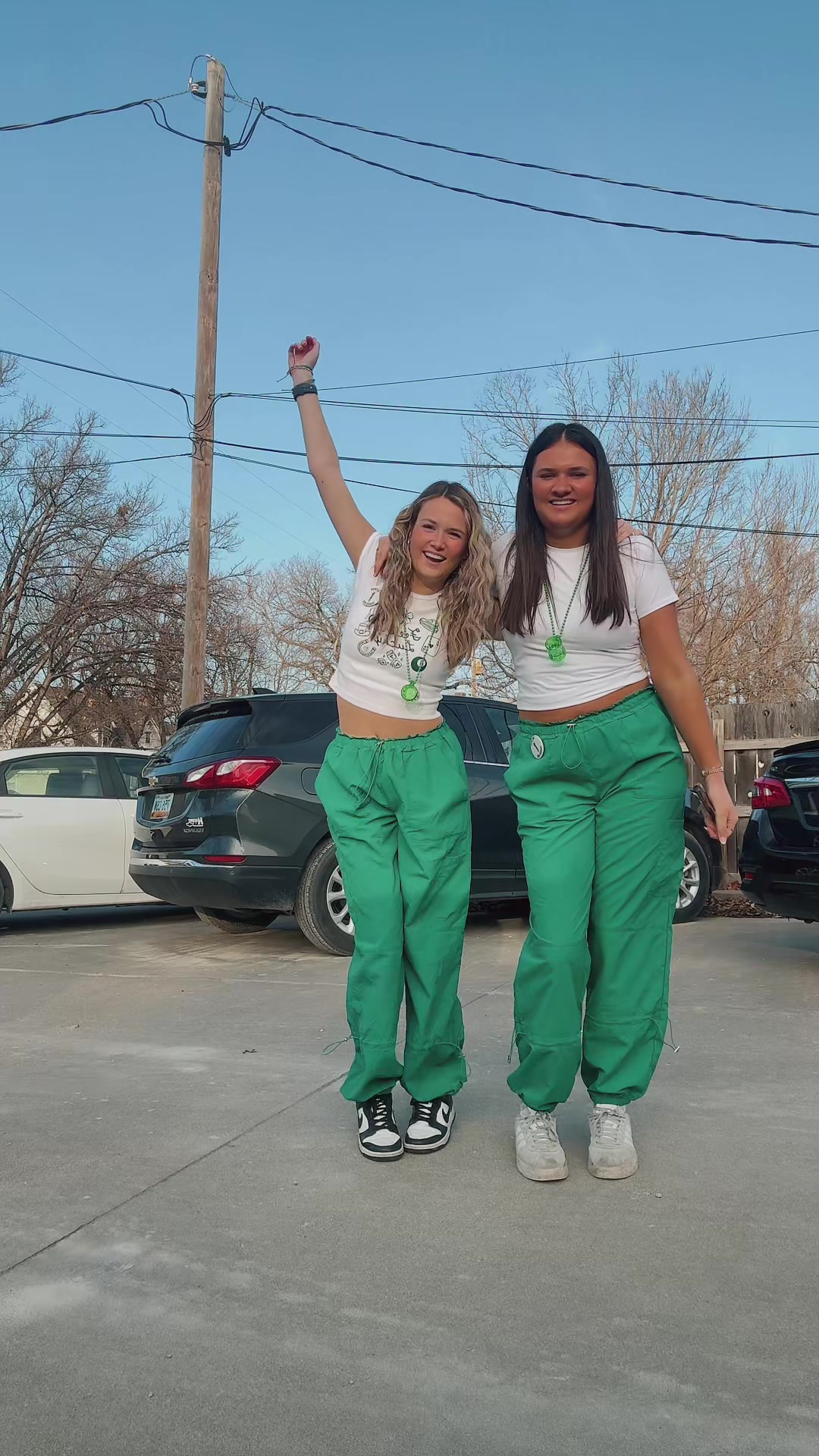 @Ava Keller