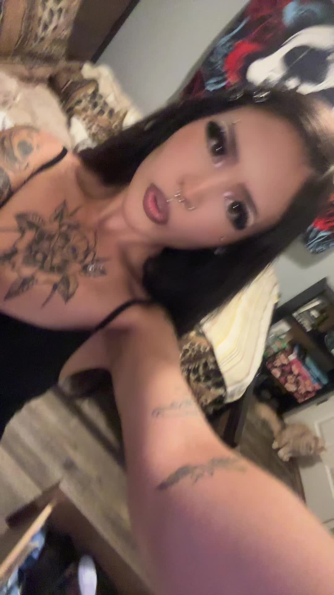 @serenie 🖤