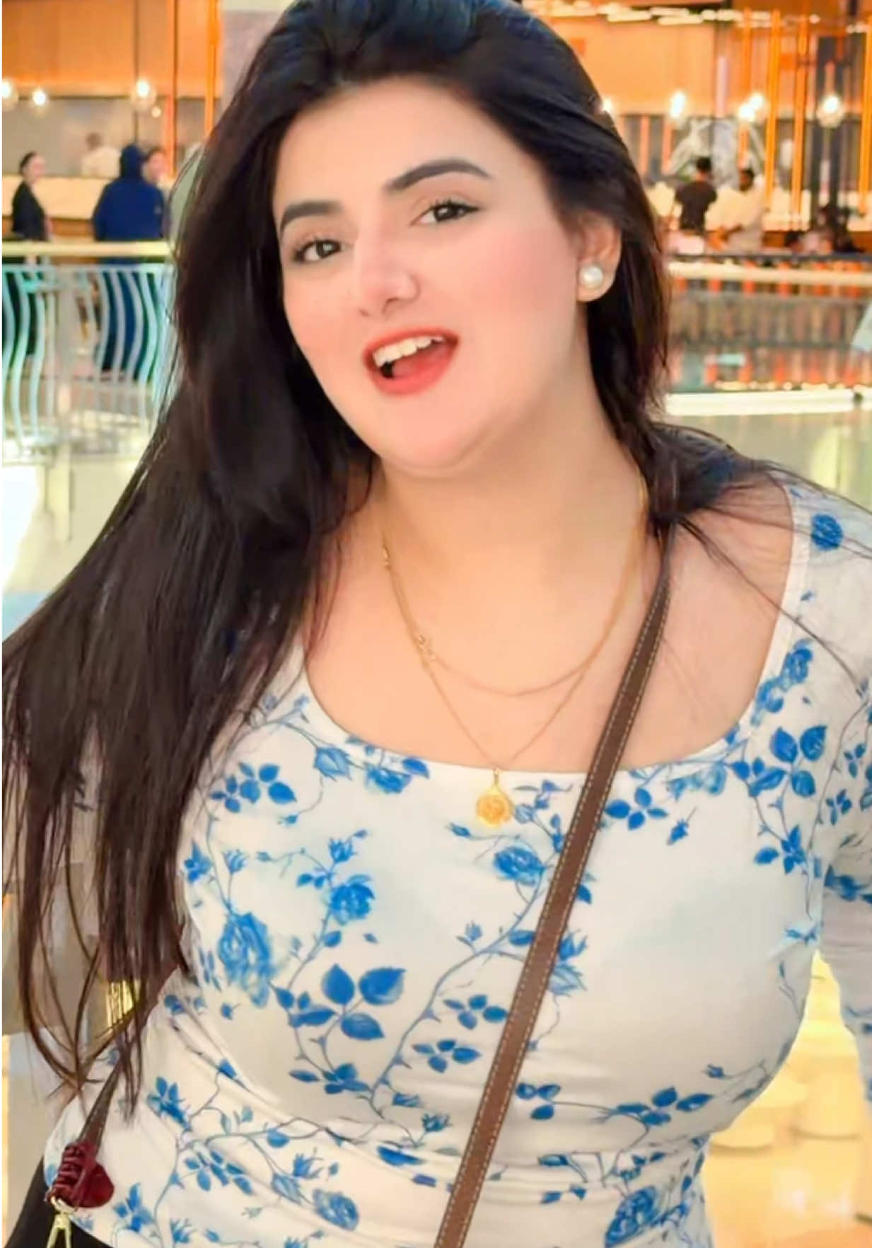 @Ayeshapervez11❤️