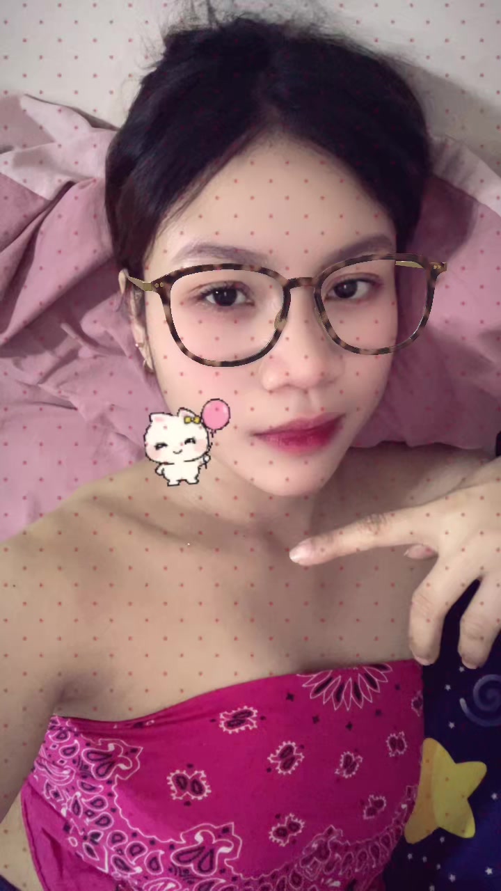 @trishamae