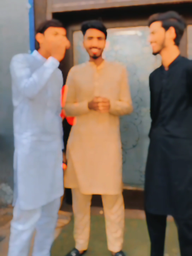 @حمزہ راجپوت 🦅