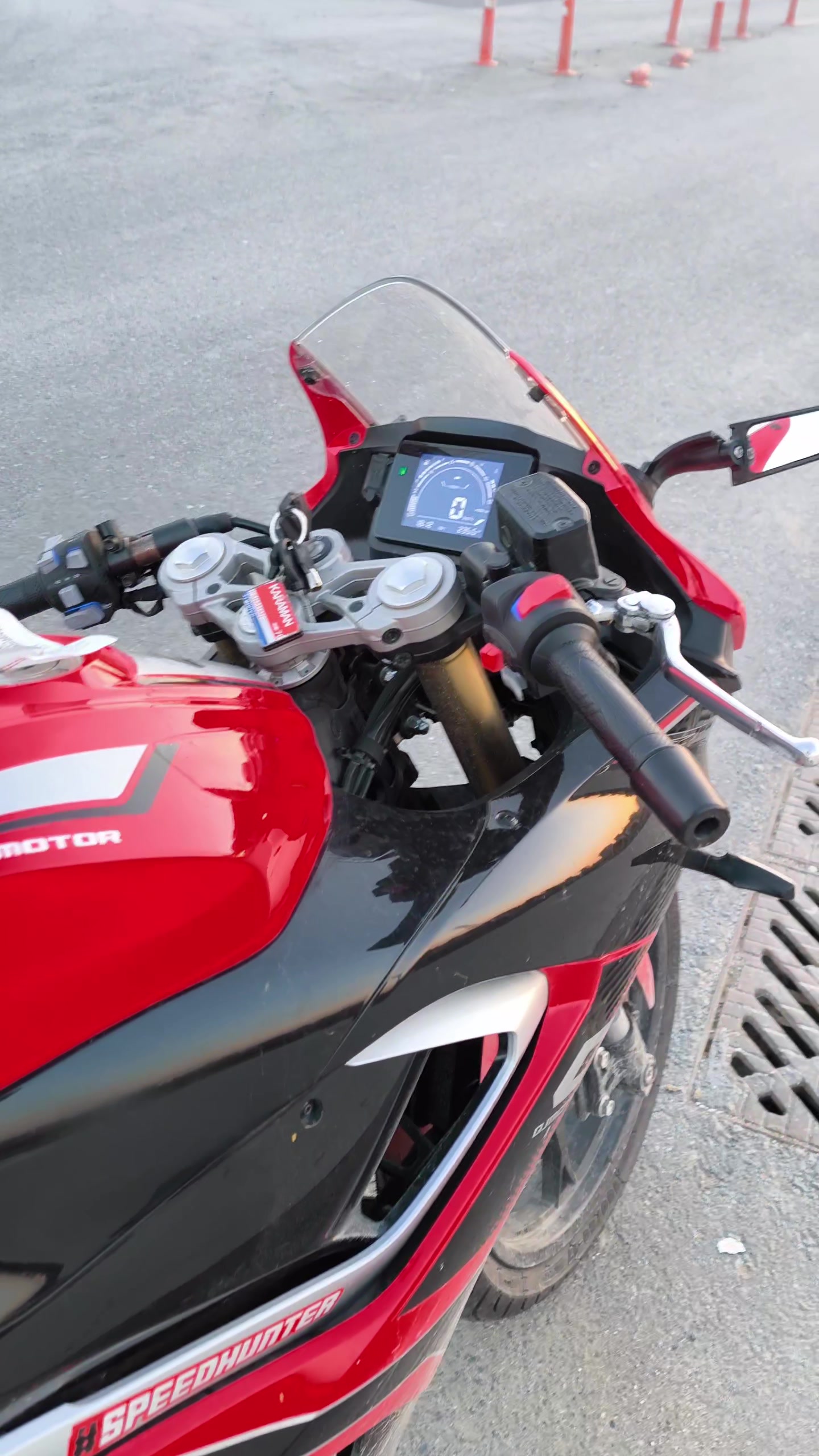 @Peker 🏍️💨💨💨