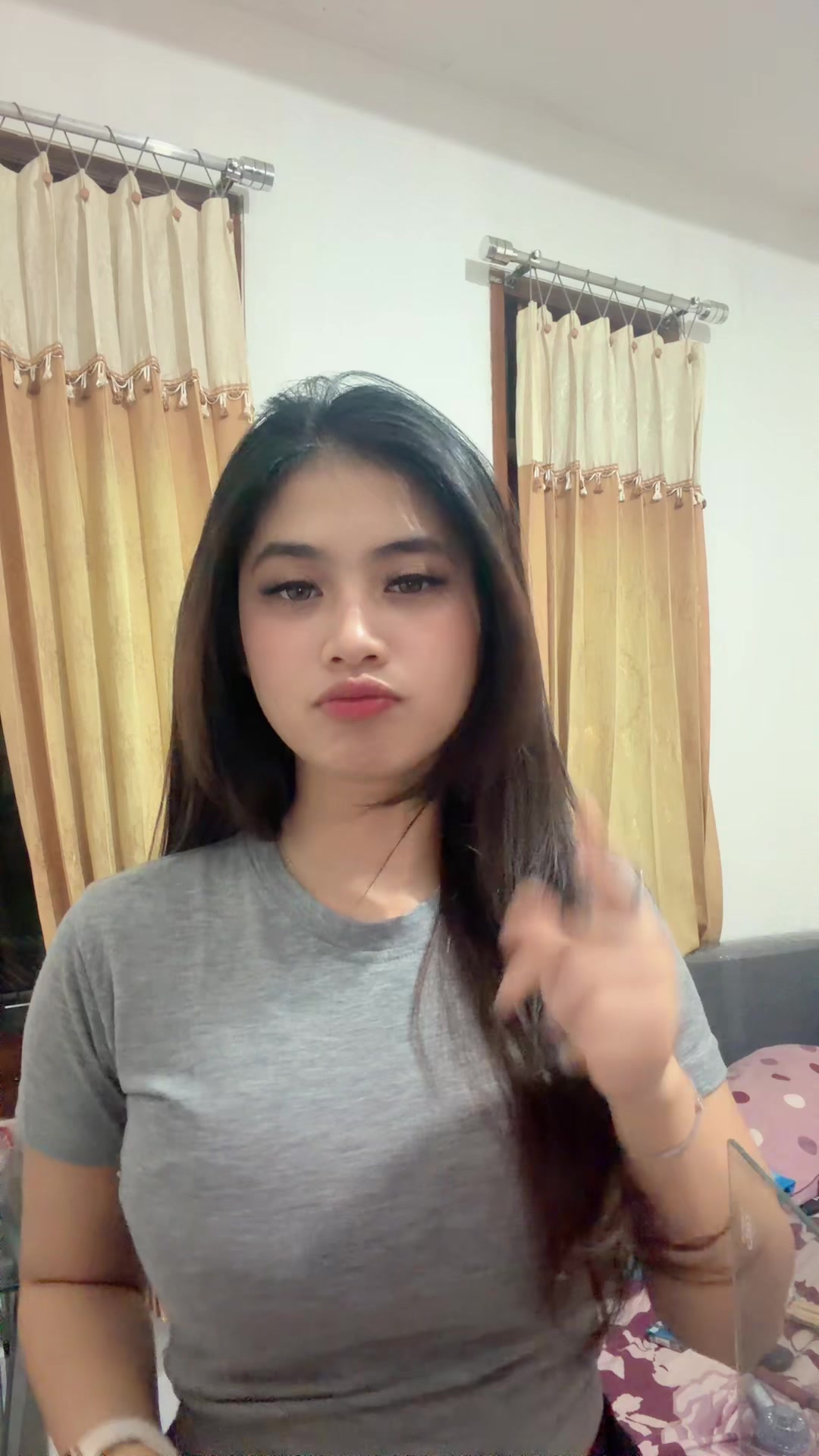 @sephia