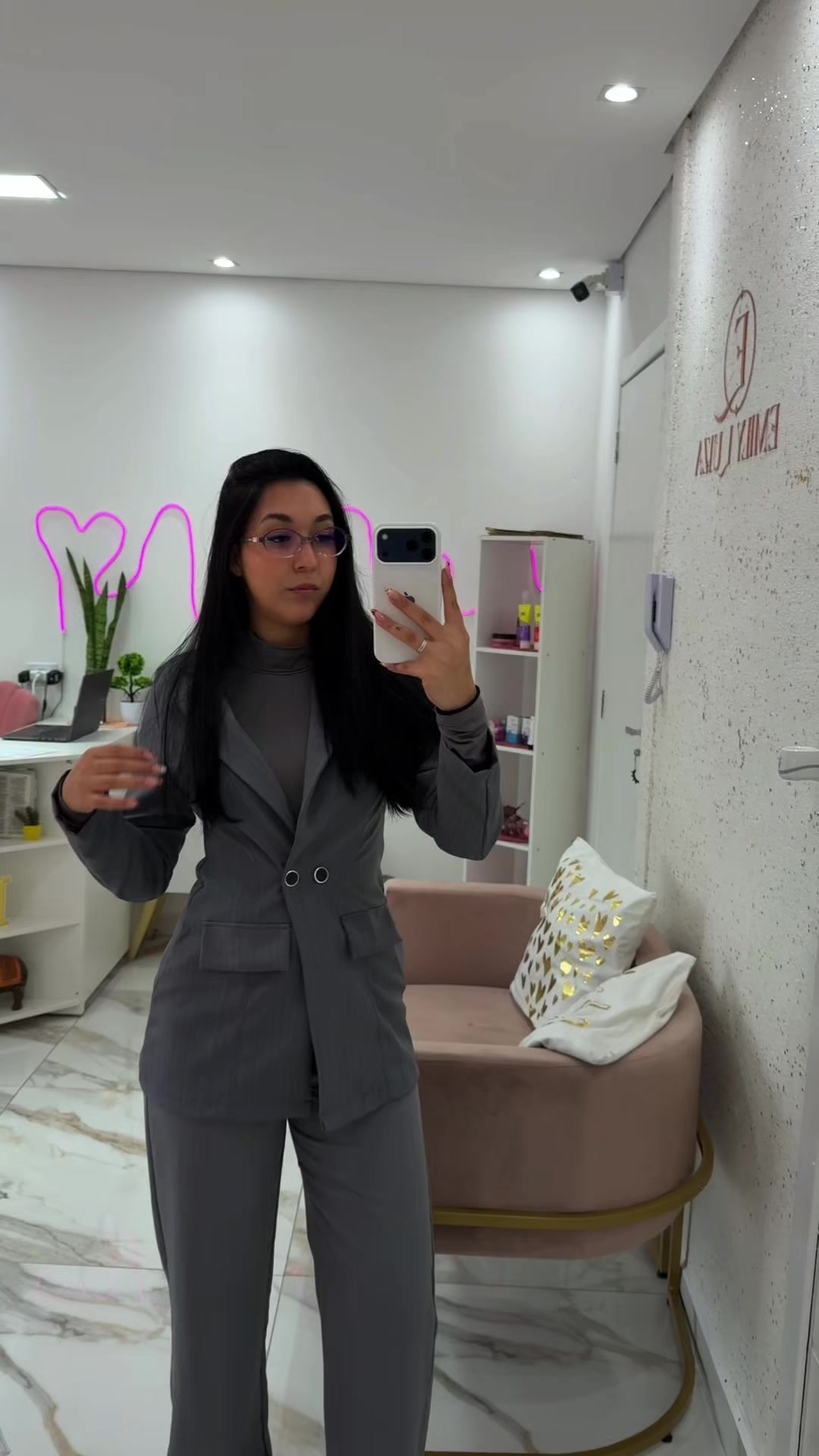 @Emily Silva