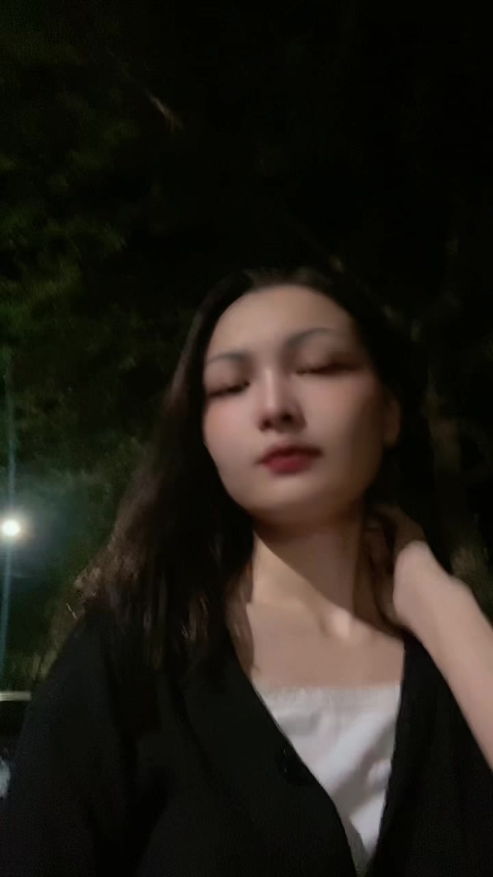 @Эля🤍