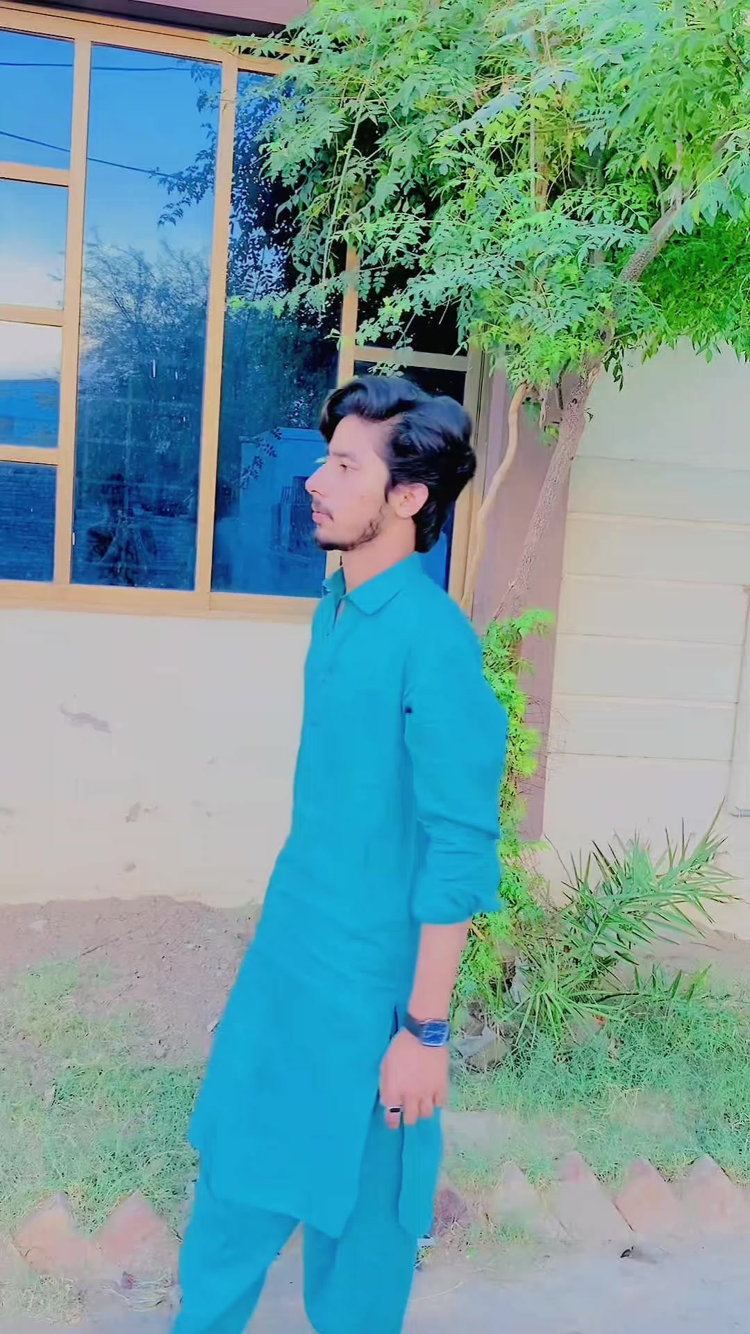 @👑تیمورــ زیادخیل🏴☠️💸