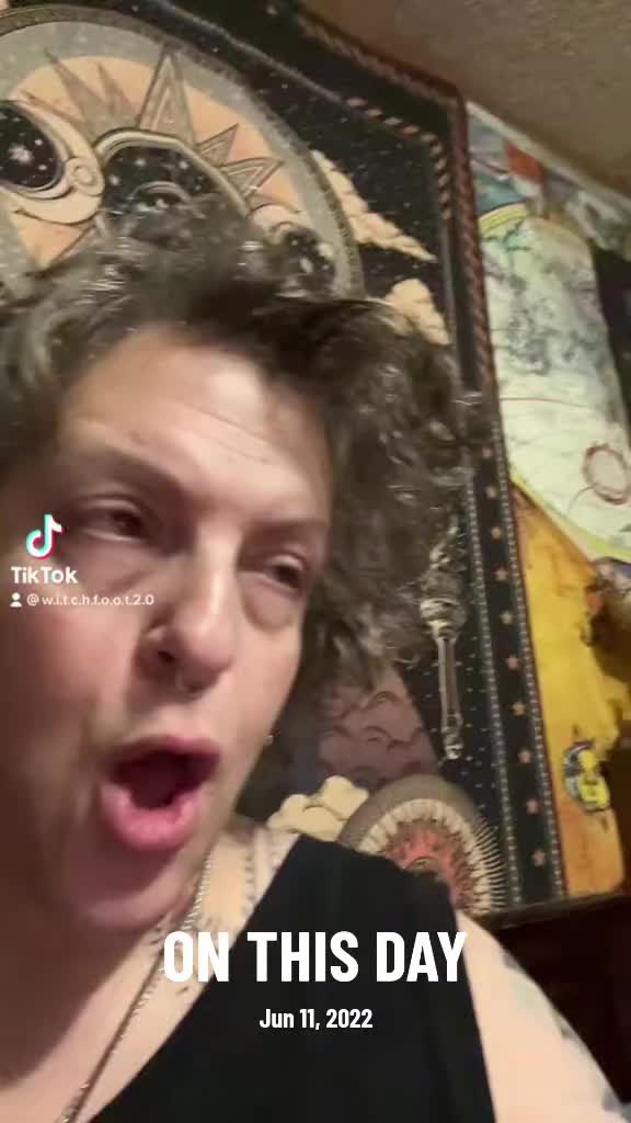 @witchfoot