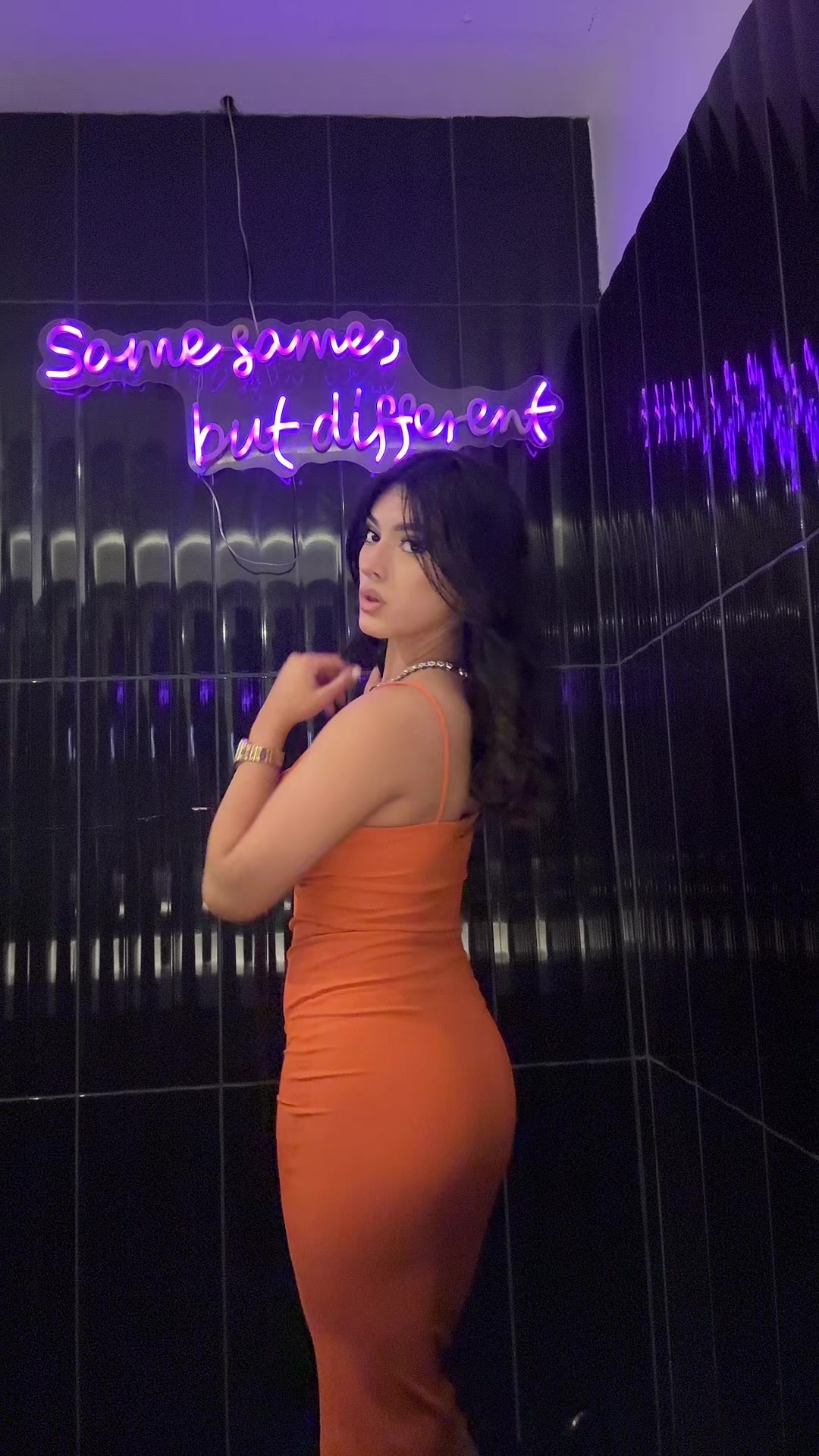 @Alejandra