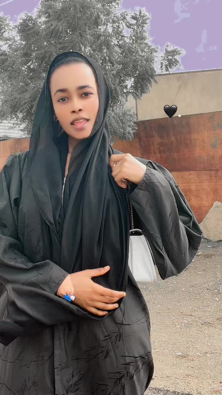 @SMOO أخت حبشيه🧡.