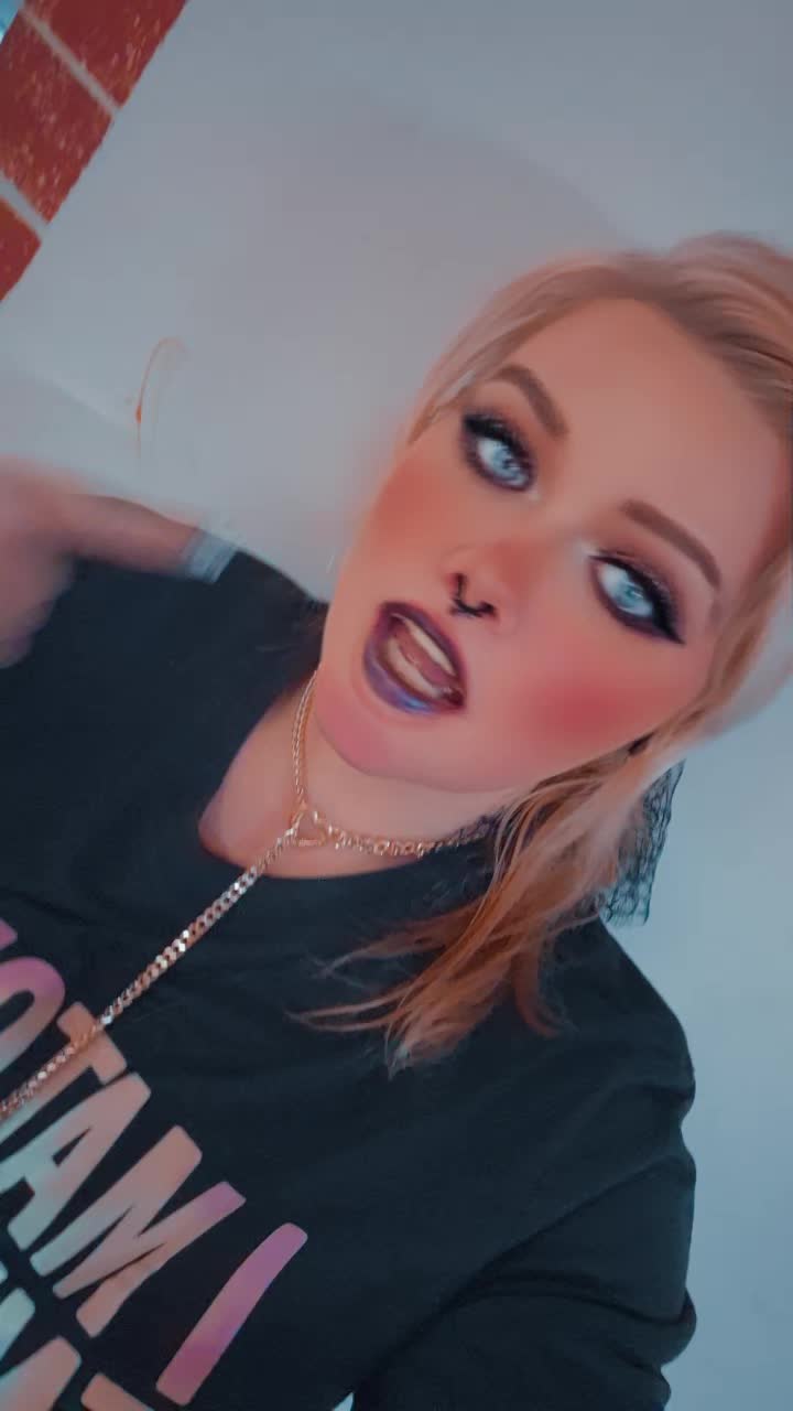 @Jessica<3