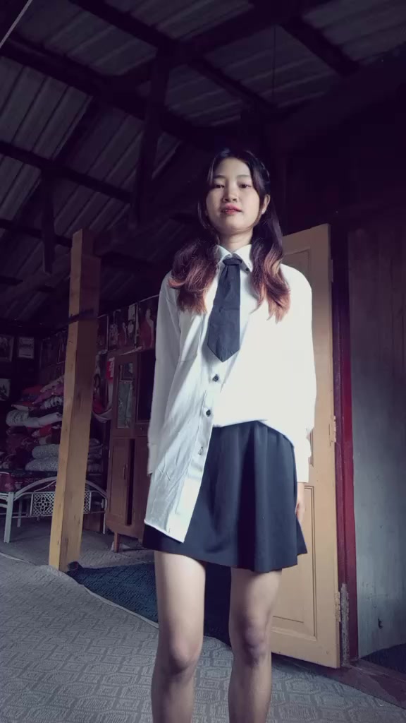 @@👻林思淡🦋🇱🇹