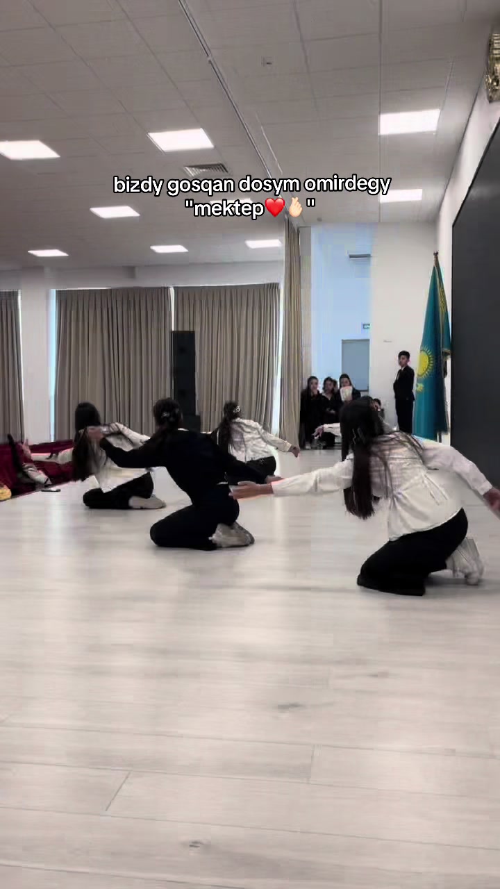 @Bir üydiñ balasyndai✌🏻❤️