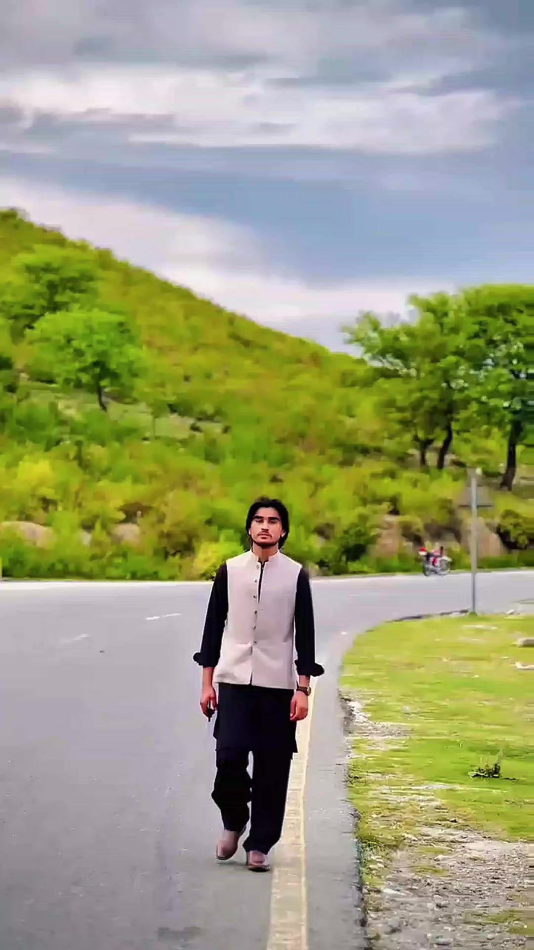 @ساحل 🇵🇰