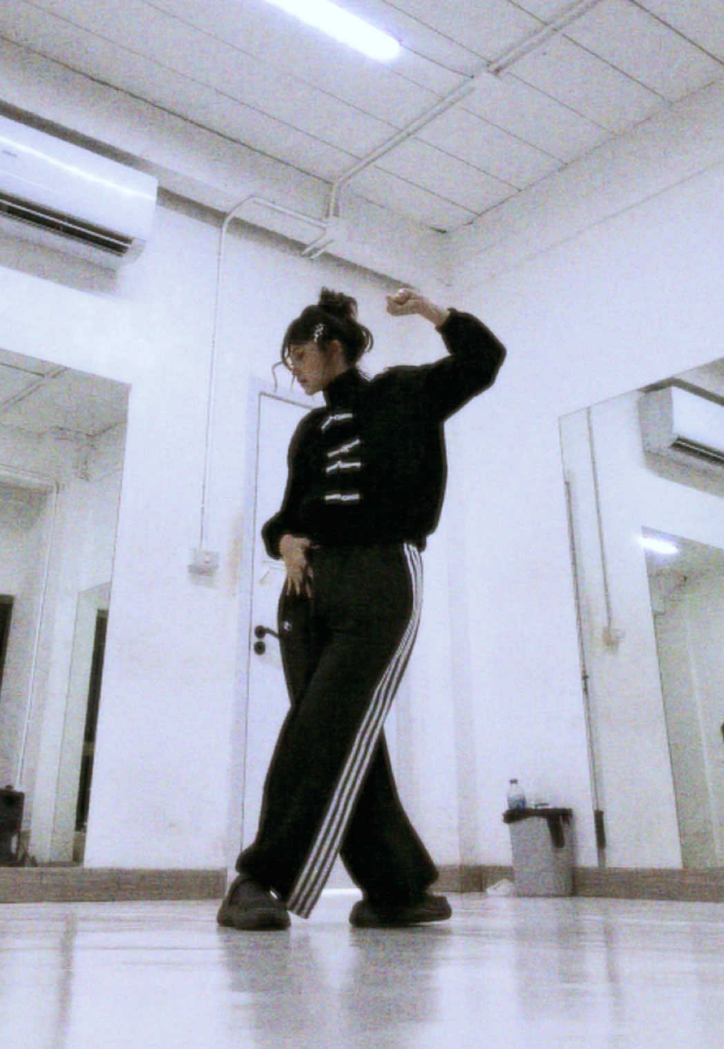 @ayoxn.y