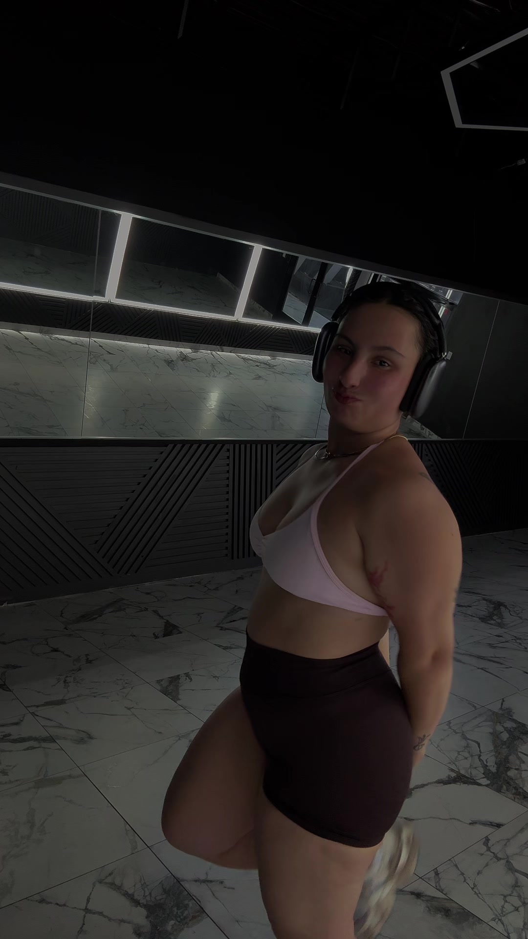 @KaylaLifts