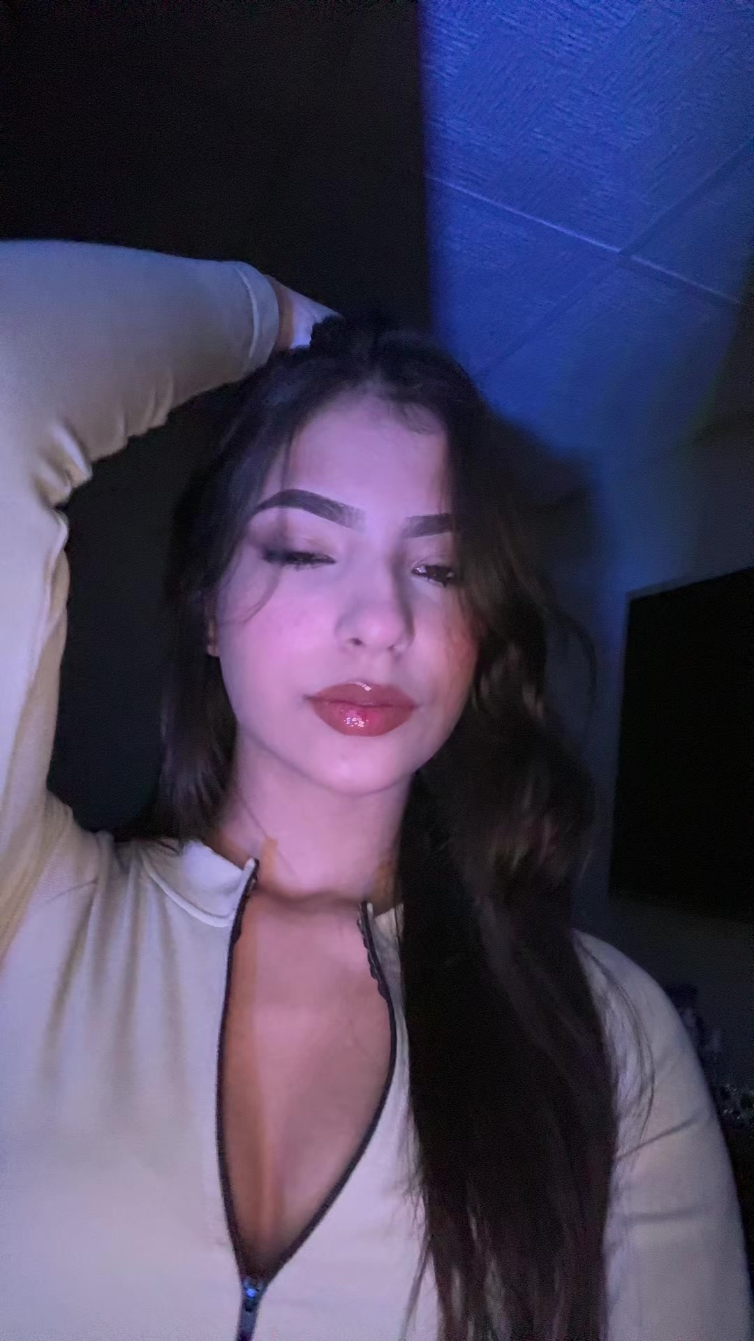 @¡vicx✨
