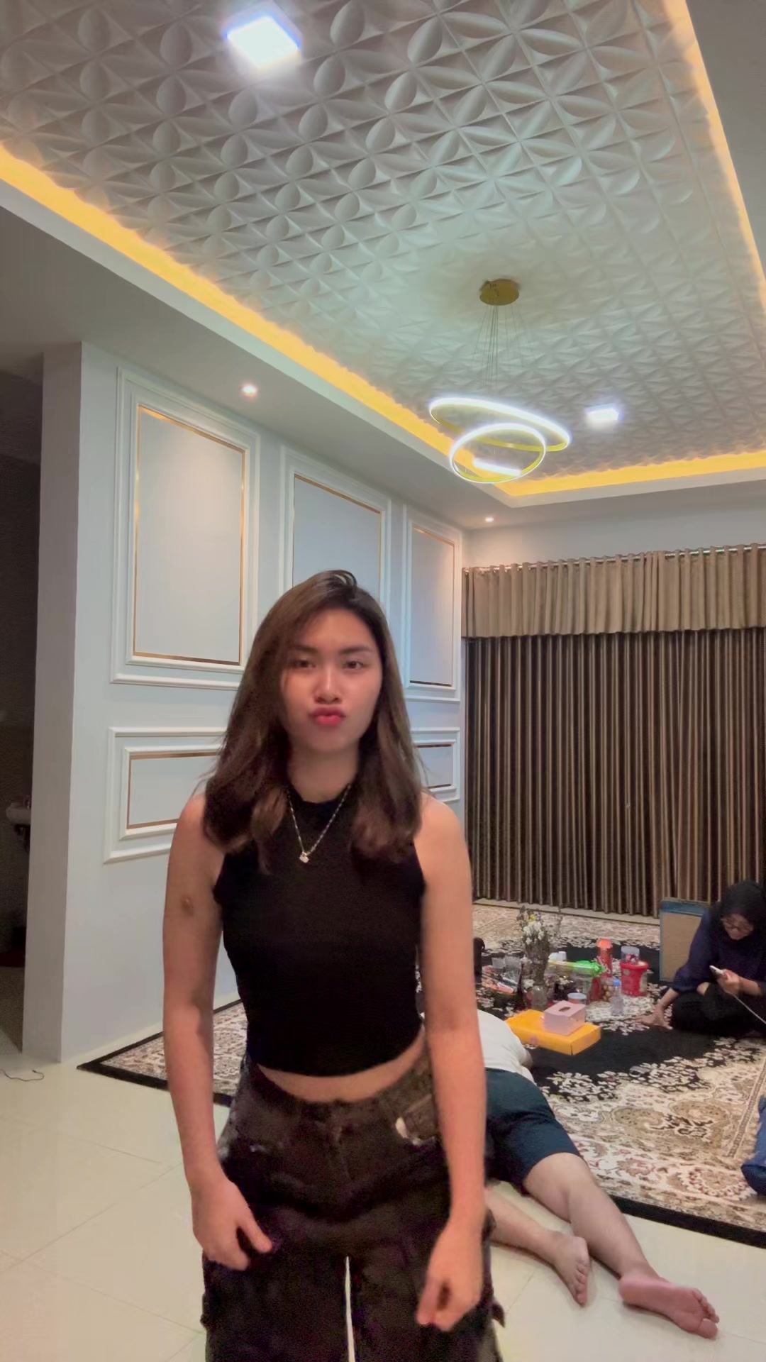 @Sabrina