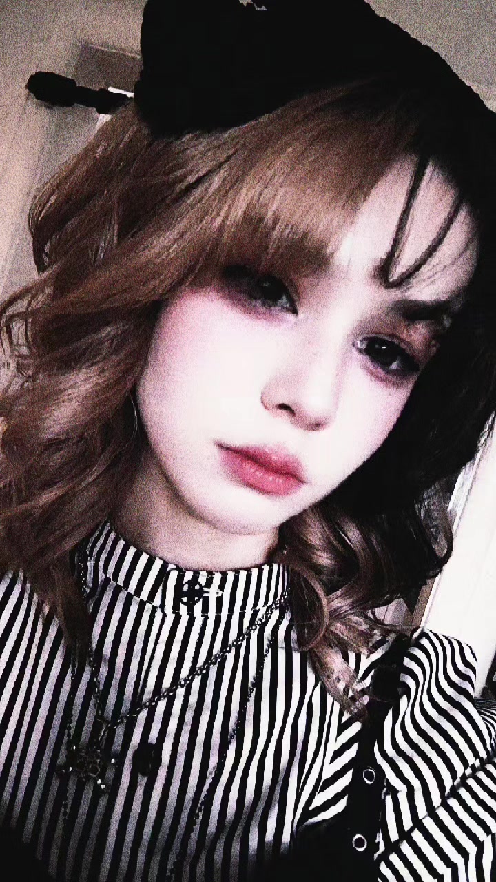 @Bella εꨄ︎з