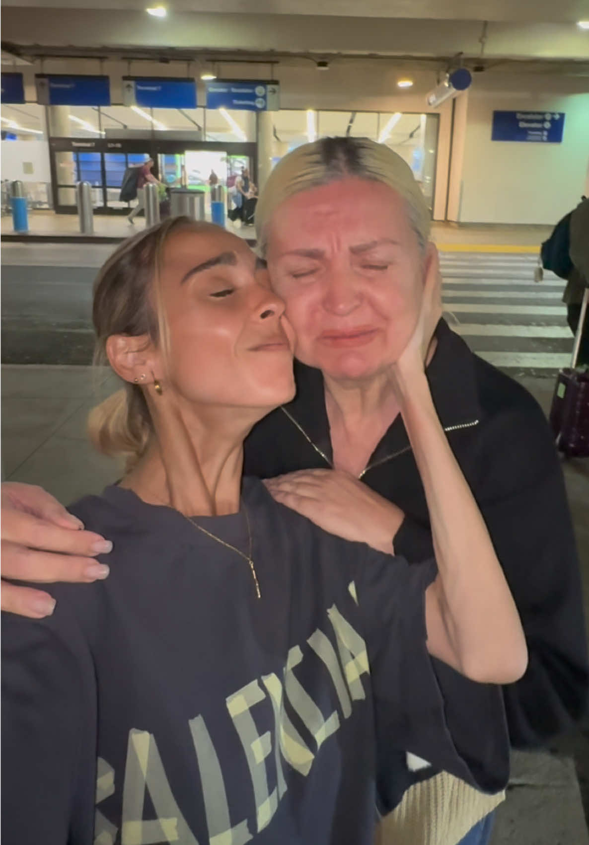 @yas