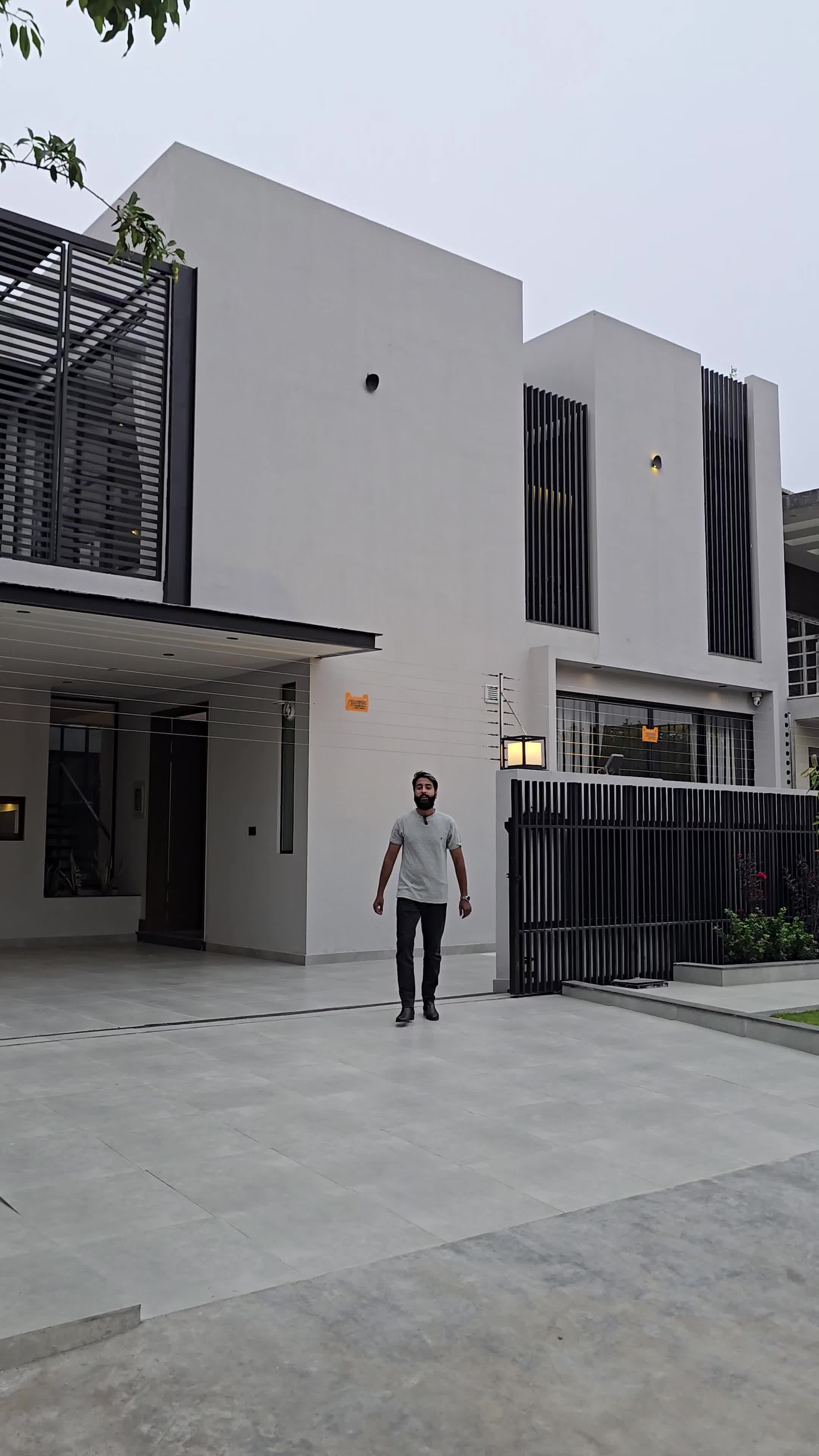 @PROPERTY LORDS