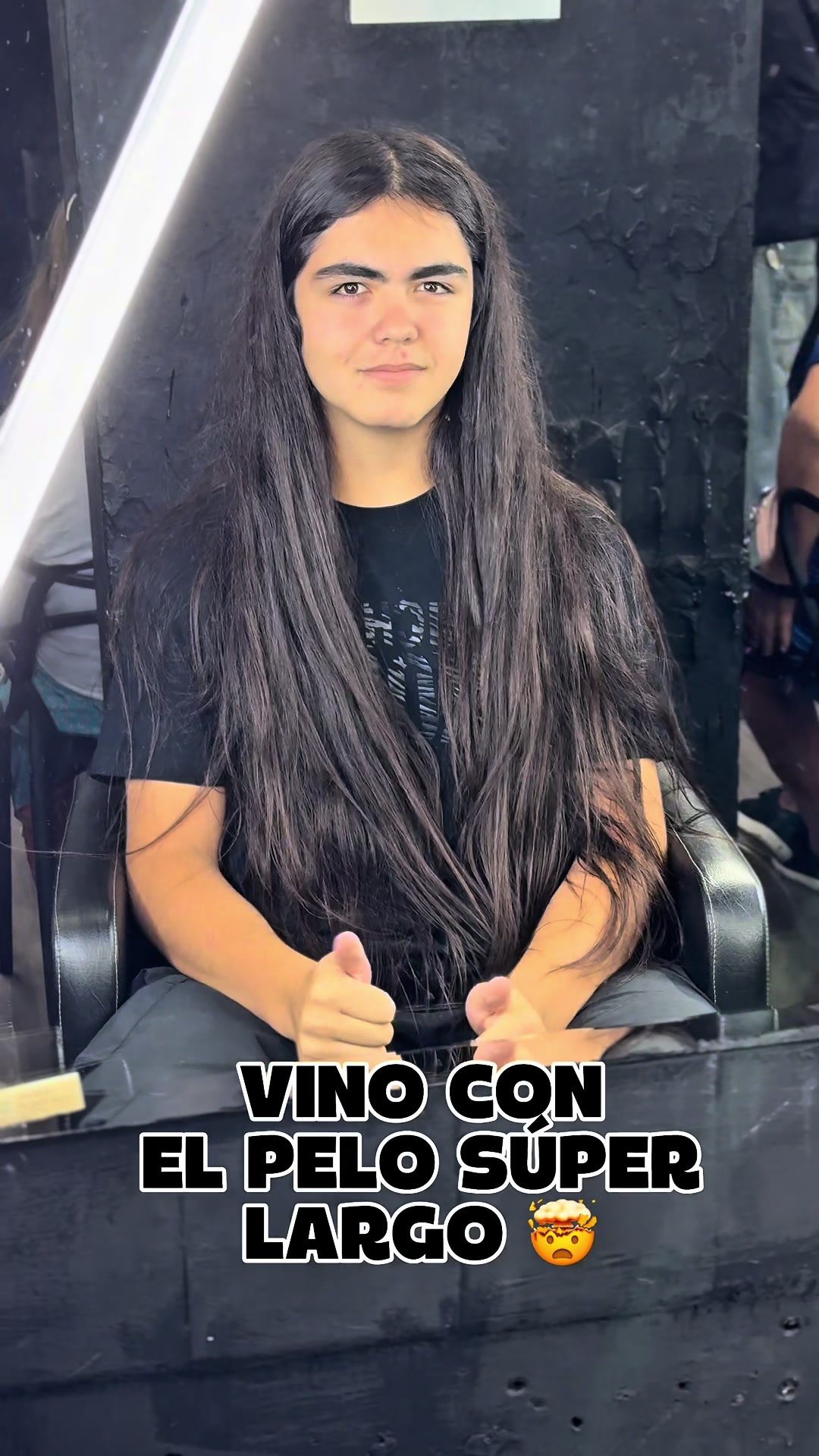 @lachicadelasondas