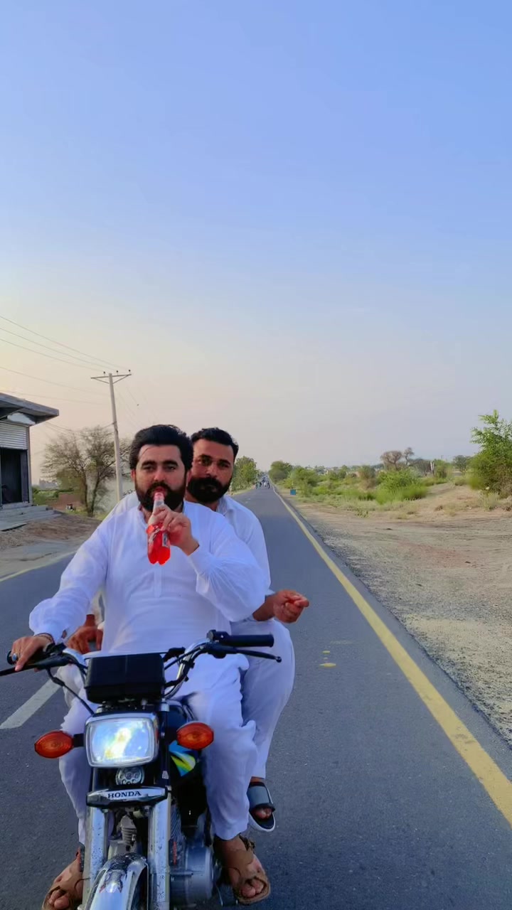 @حمزہ نیازی (سوانسی)