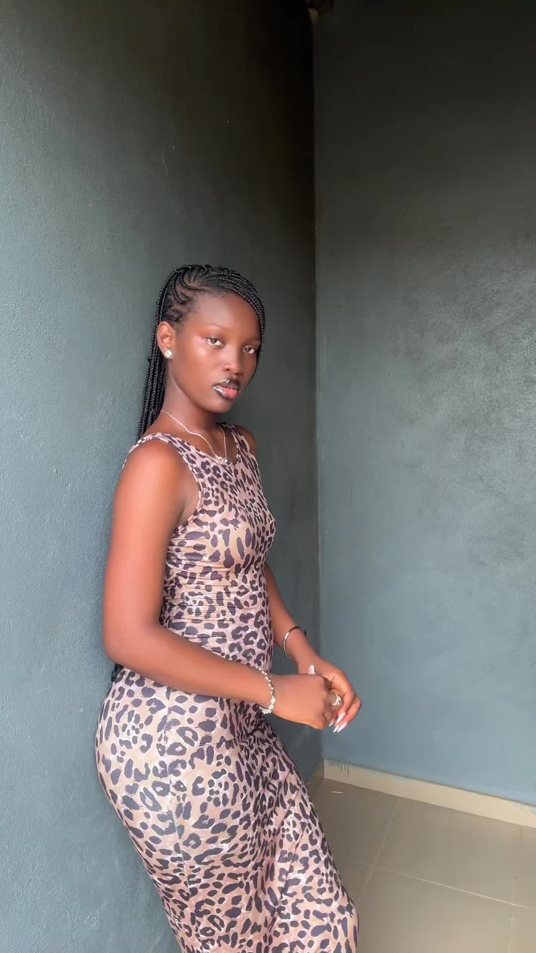 @norarina🍯🤍🧸